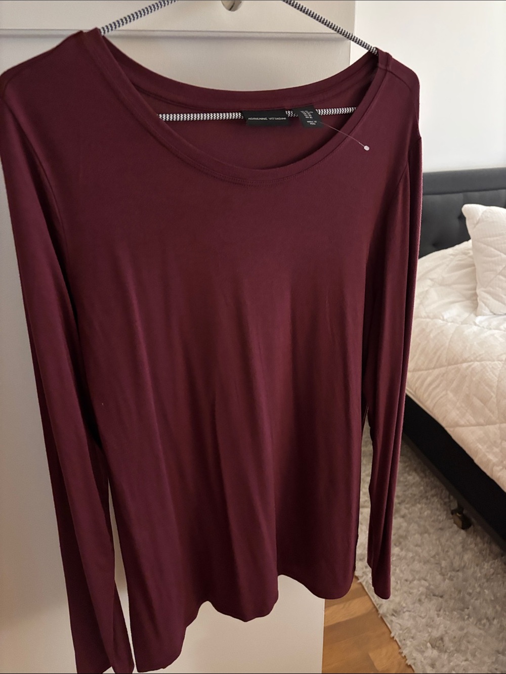Adrienne Vittadini Long Sleeve Crewneck Top - Burgundy